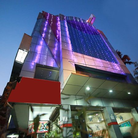 Oyo 4824 Hotel Star Kochi Exteriér fotografie