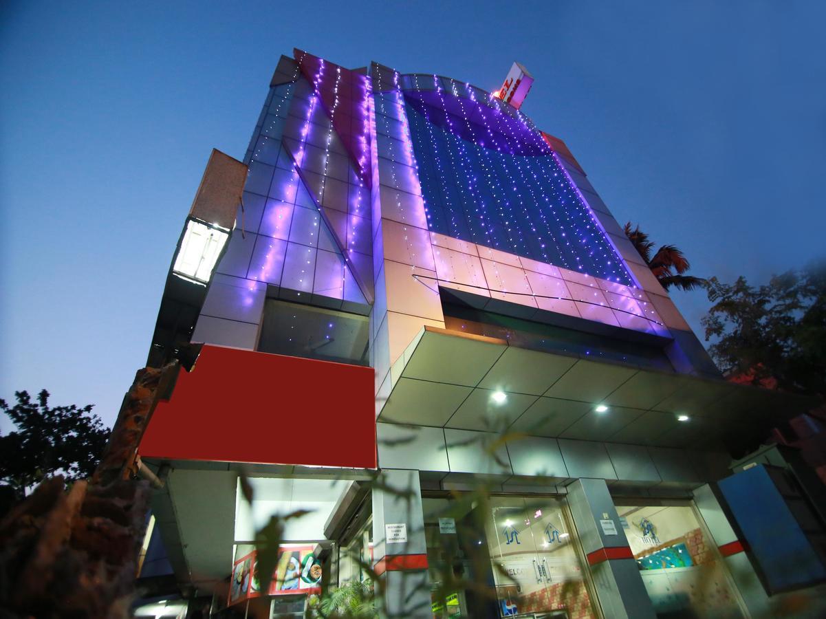 Oyo 4824 Hotel Star Kochi Exteriér fotografie